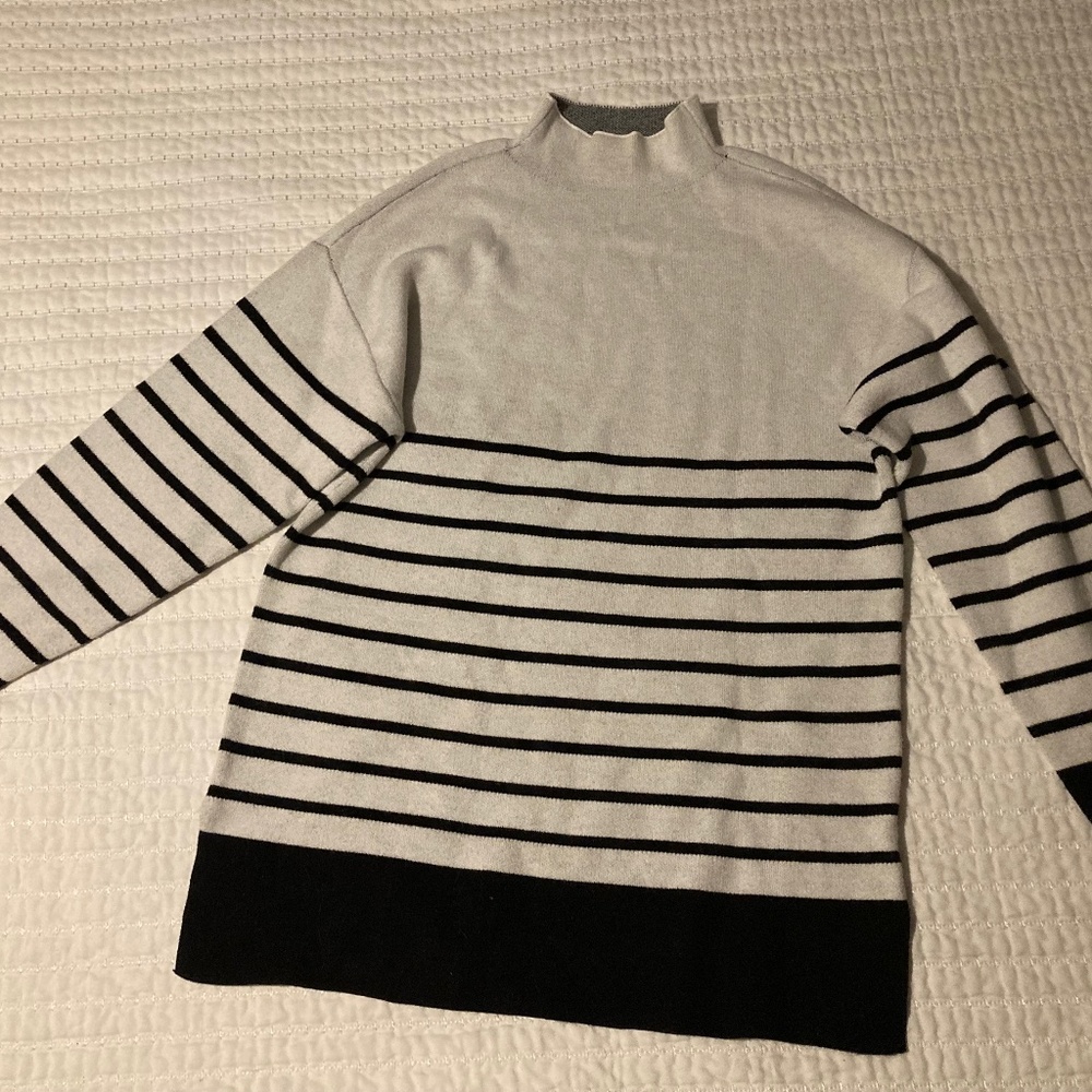 Women’s Striped Tunic Sweater